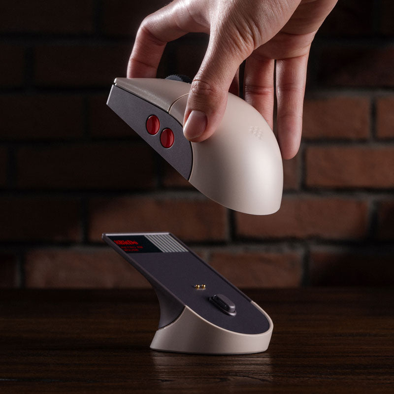 8BitDo Retro R8 Gaming Mouse - N Edition