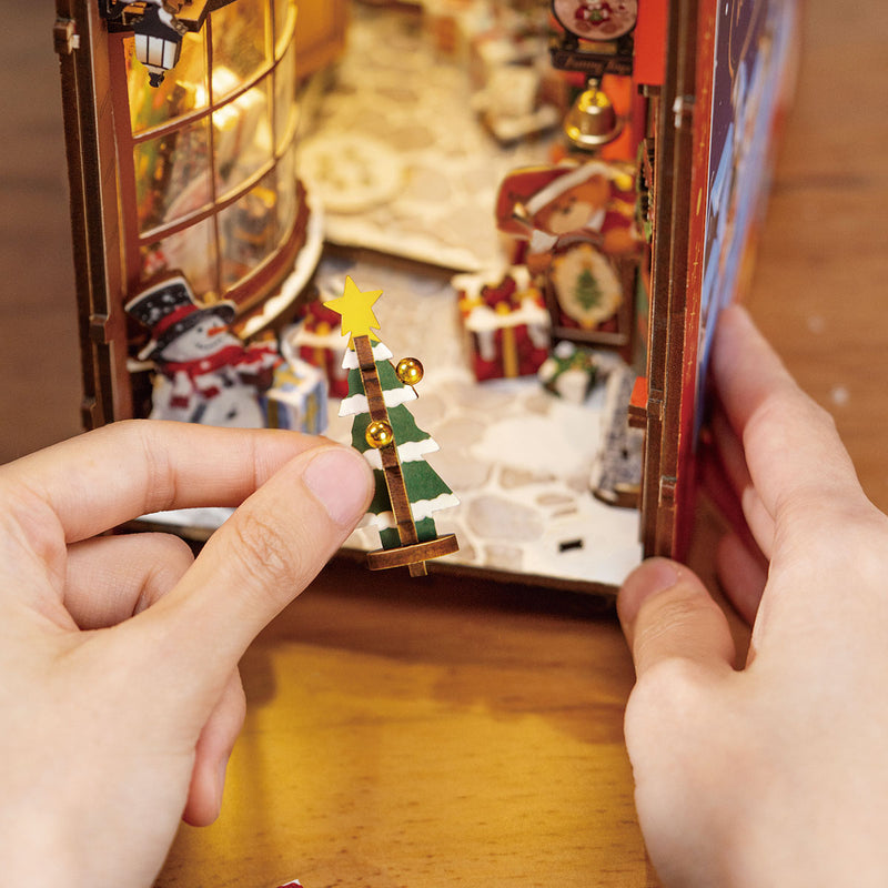 Robotime Christmas Street DIY Book Nook Shelf Insert Miniature Dollhouse