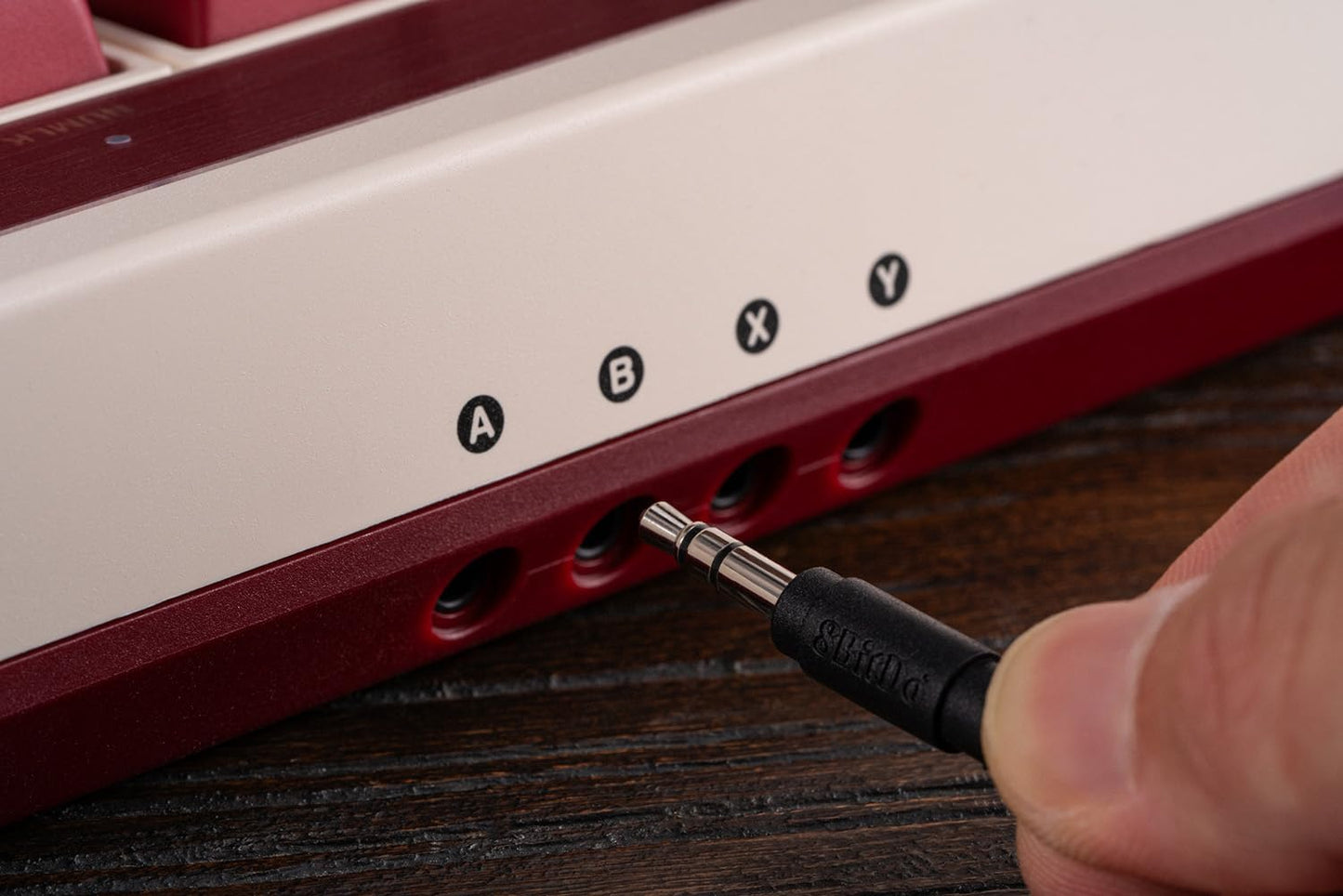 8BitDo Retro Mechanical Keyboard 108 Keys Fami Edition