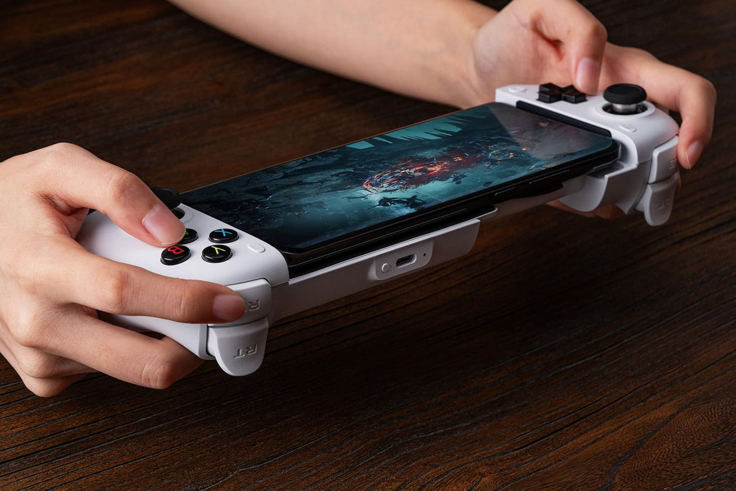 8Bitdo Ultimate Mobile Gaming Controller For Android & Apple - Xbox Edition