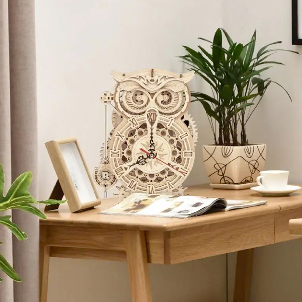 Robotime DIY Mechanical Owl Clock - 161 Piece