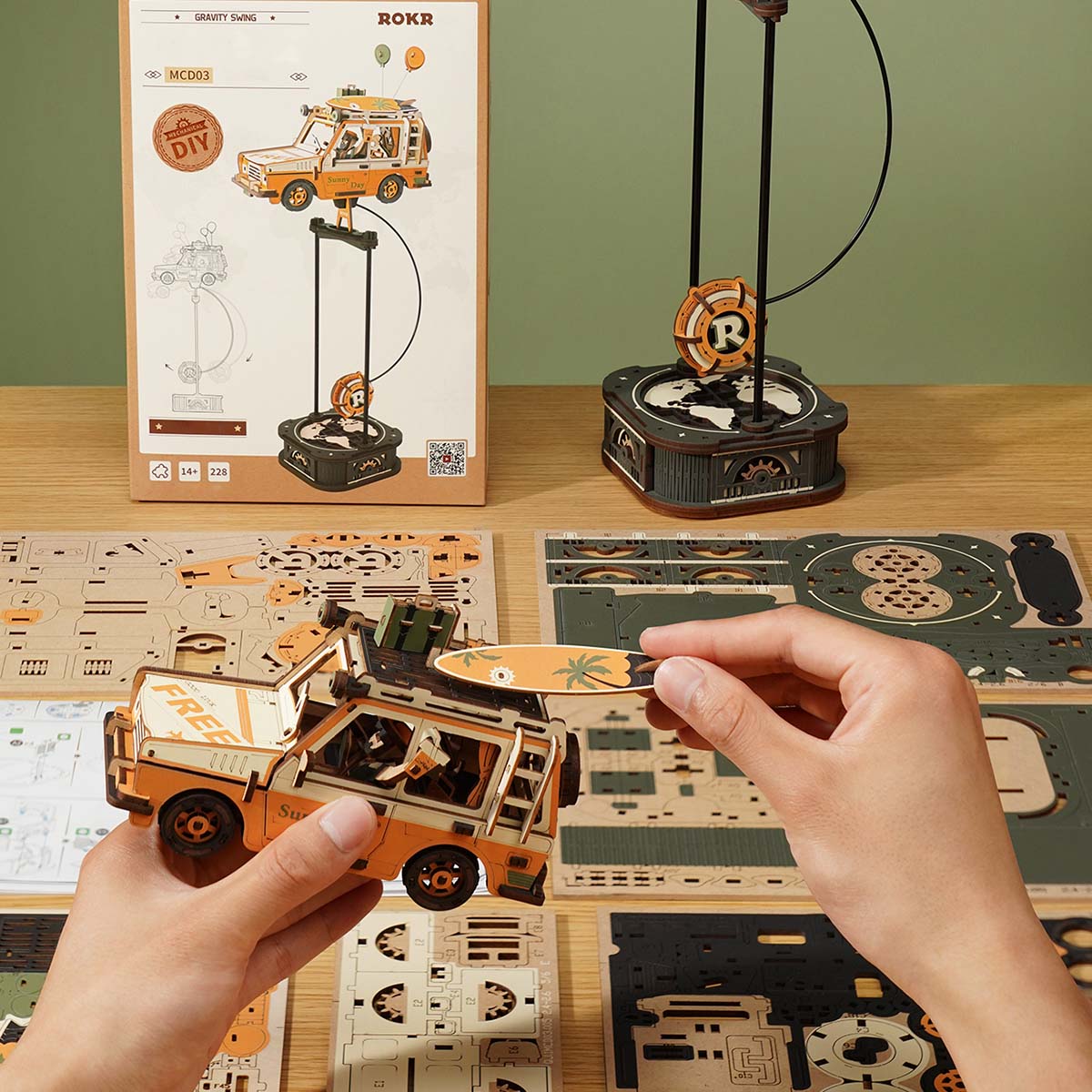 Robotime Road Tripper Pendulum Balance Toy 3D Puzzle