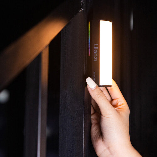 Ulanzi Compact Magnetic RGB LED Tube Light (3.9")