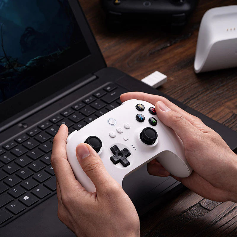 8BitDo Ultimate 2.4G Gaming Controller with Charging Dock (Hall Effect Joysticks) White