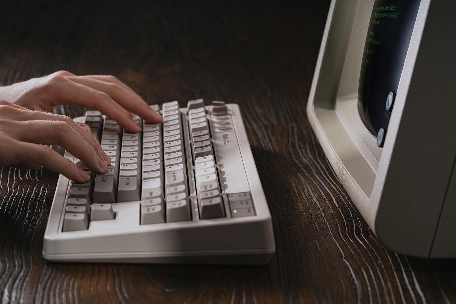 8BitDo Retro Mechanical Keyboard - M Edition