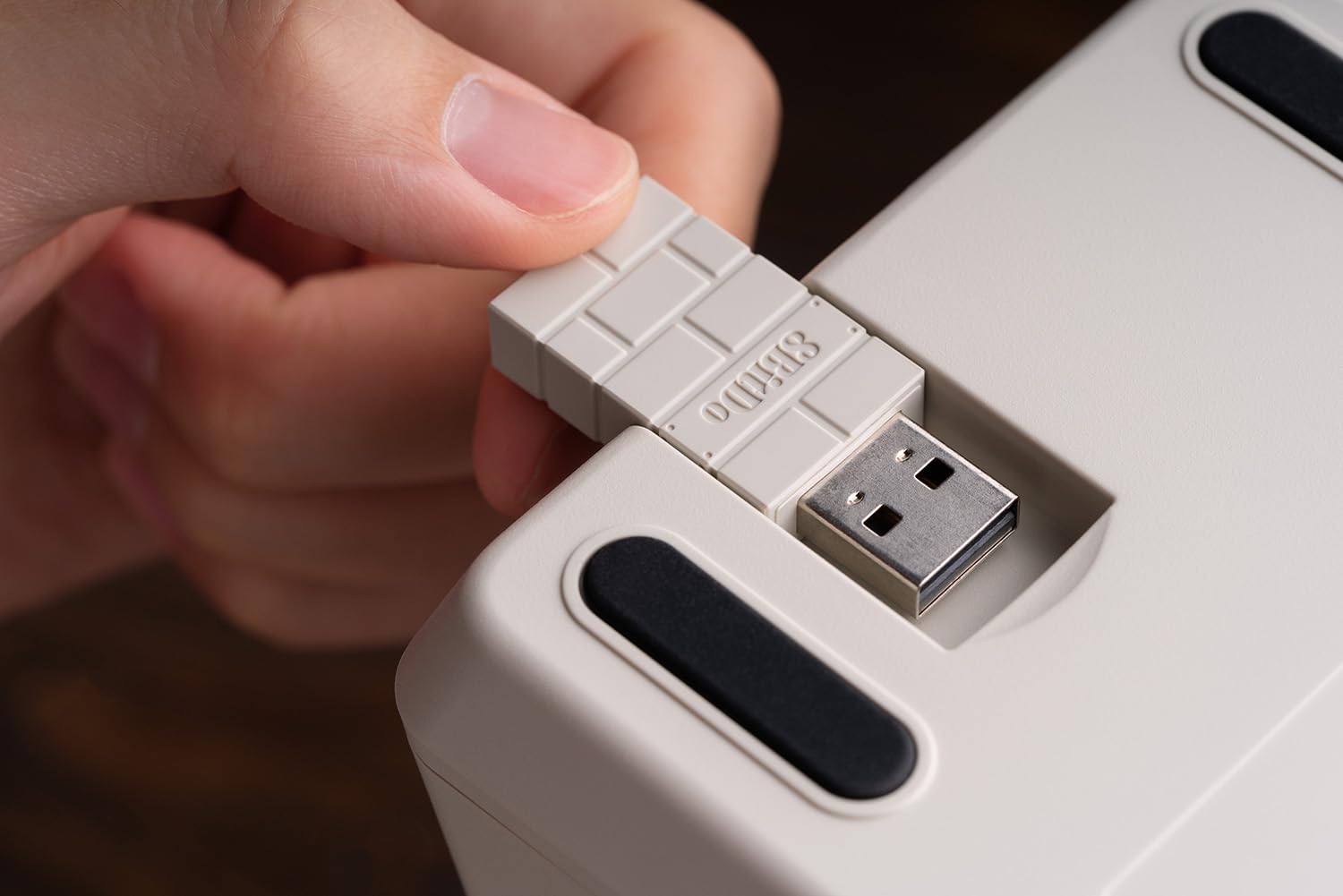 8BitDo Retro 18 Mechanical Numpad M Edition