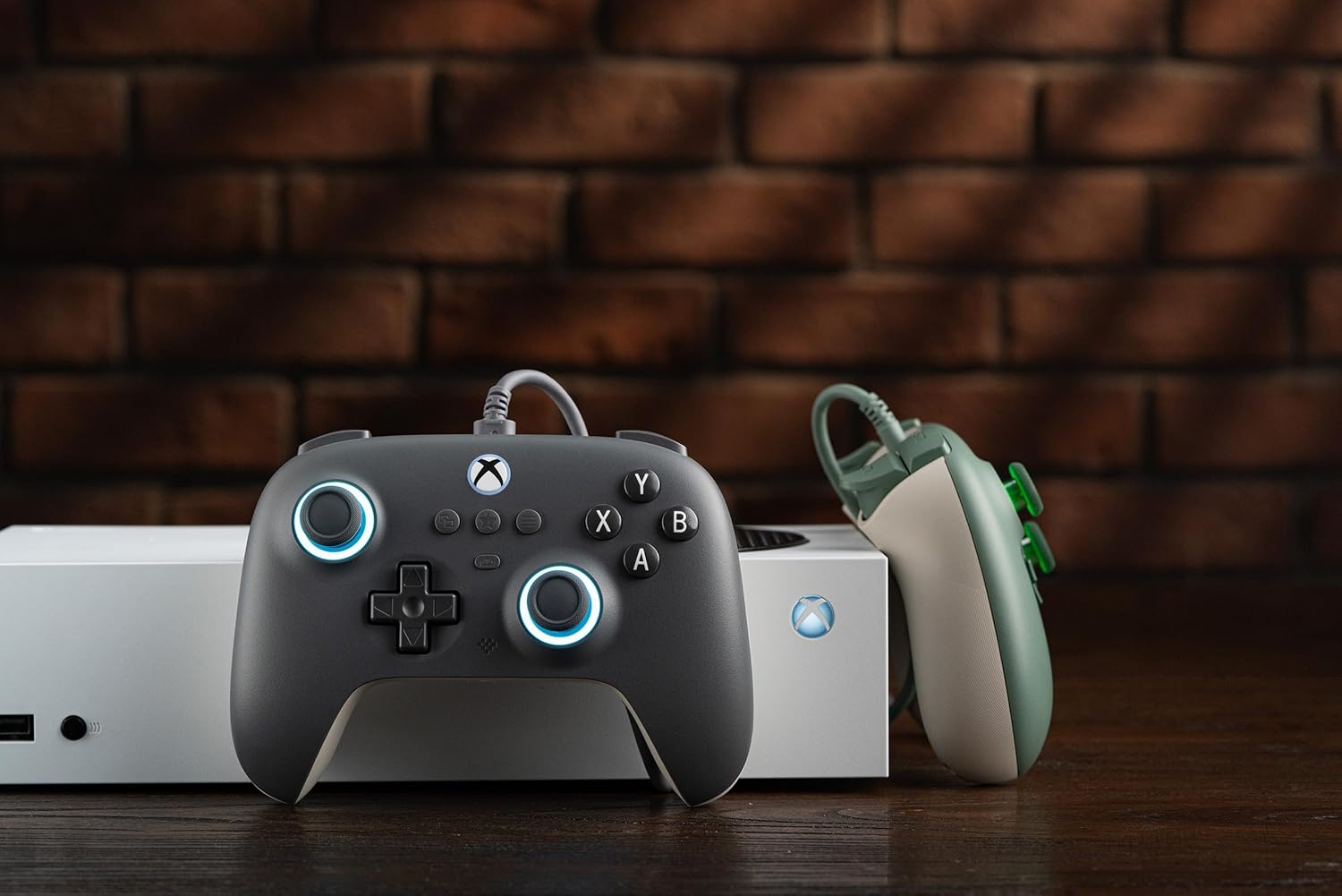 8BitDo Ultimate C Wired Controller for Xbox with Hall Effect Joysticks and Hall Triggers