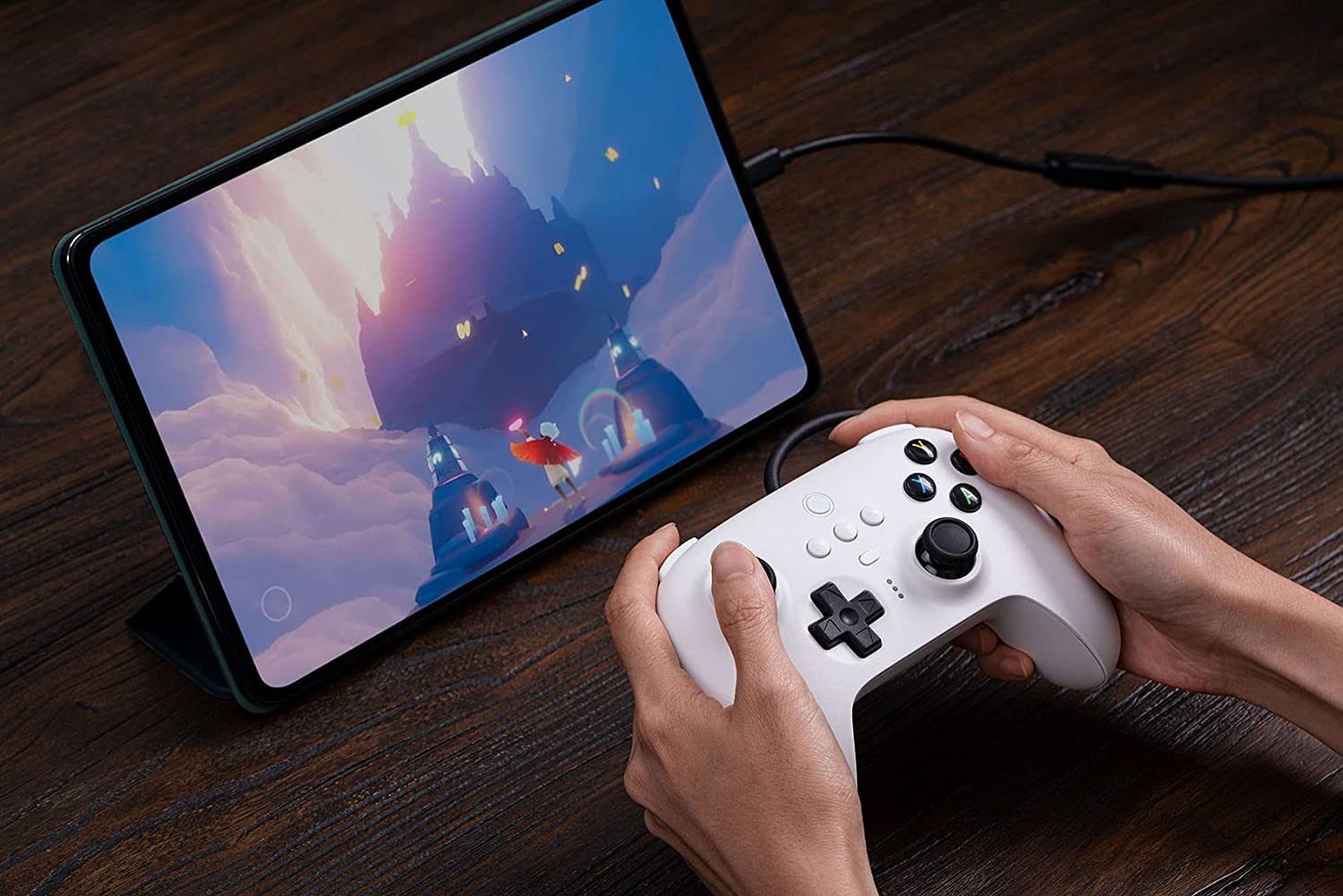 8BitDo Ultimate Wired Controller Windows, Steam Deck, & Raspberry Pi White.