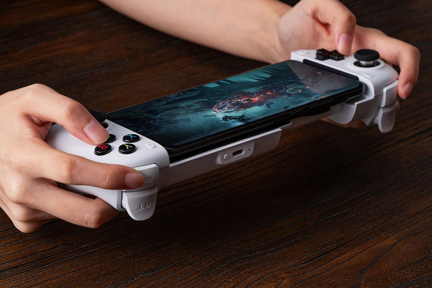 8Bitdo Ultimate Mobile Gaming Controller For Android & Apple - Xbox Edition