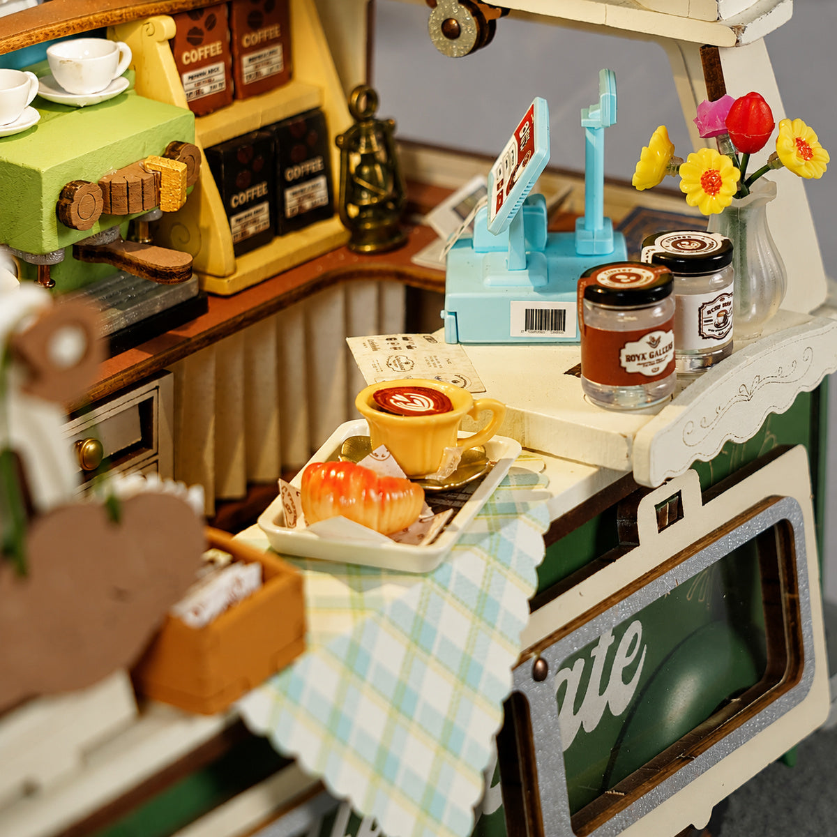 Robotime Leo's Coffee Truck 3D DIY Wooden Puzzle