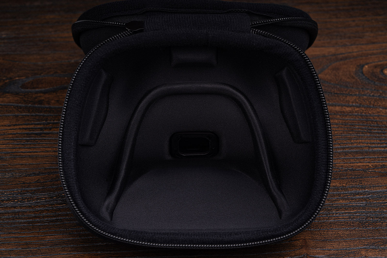 8BitDo Classic Controller Travel Case For Ultimate Controllers & Charging Dock