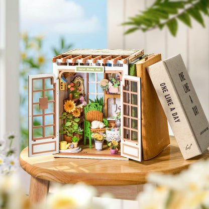 Robotime Secret Bloomy Nook DIY Book Nook Shelf Insert 3D House