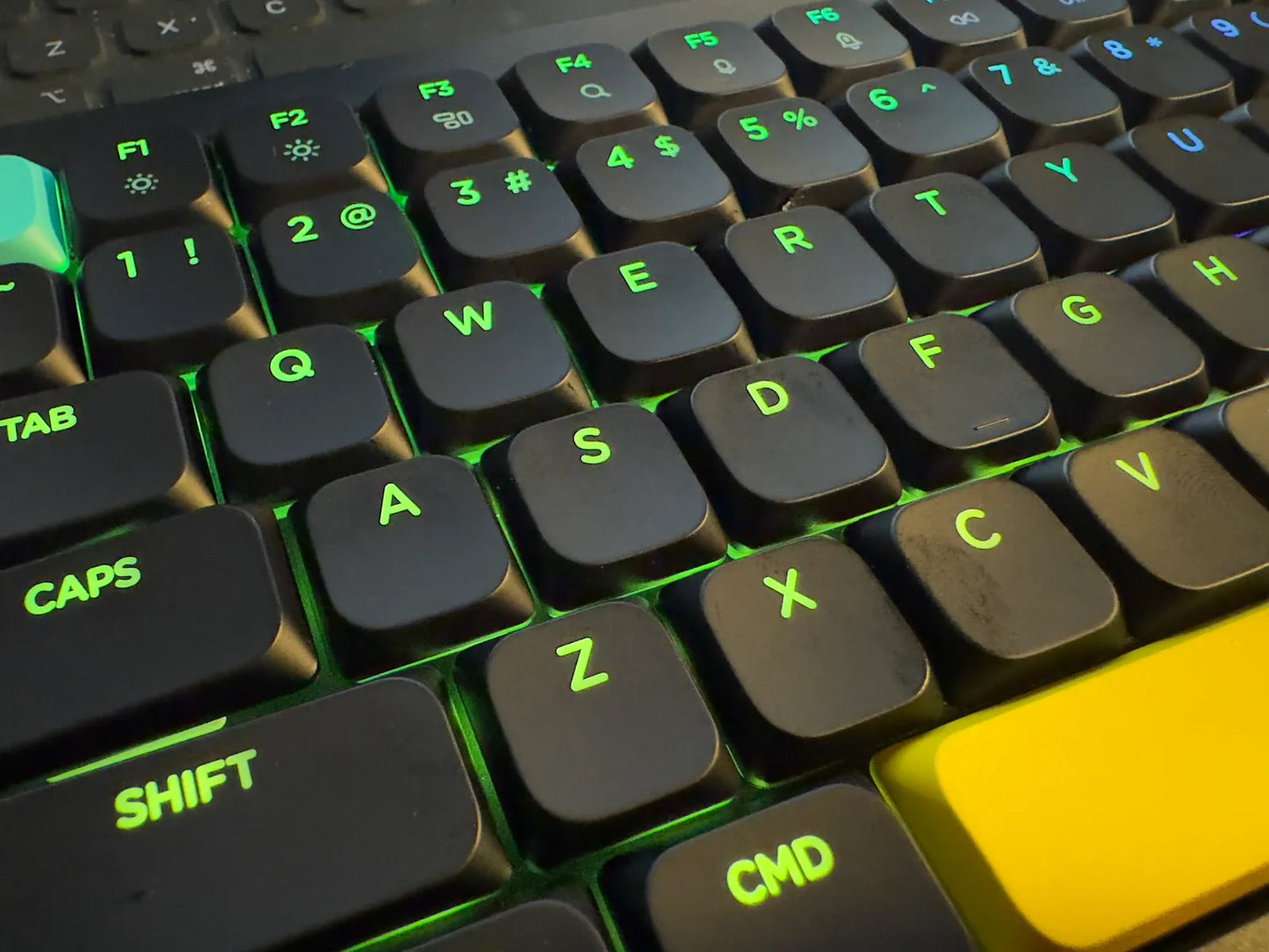 Nuphy nSA Shine-Through Air 75/96 Series V2 Keycaps