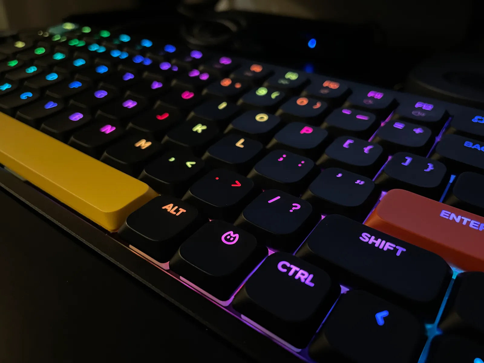 Nuphy nSA Shine-Through Air 75/96 Series V2 Keycaps Black