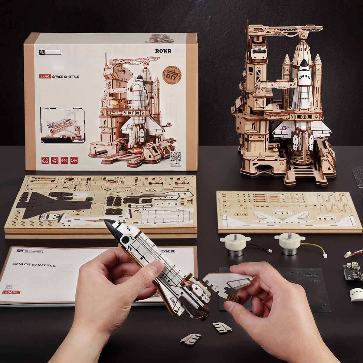Robotime Space Shuttle 3D DIY Wooden Puzzle 