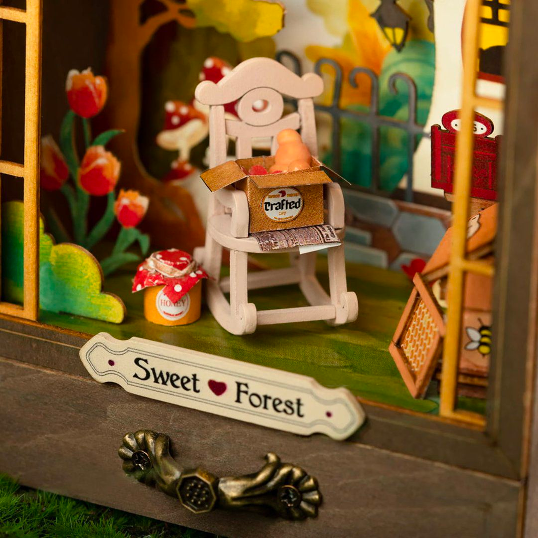 Robotime Sweet Forest DIY Dollhouse Box Theatre Kit