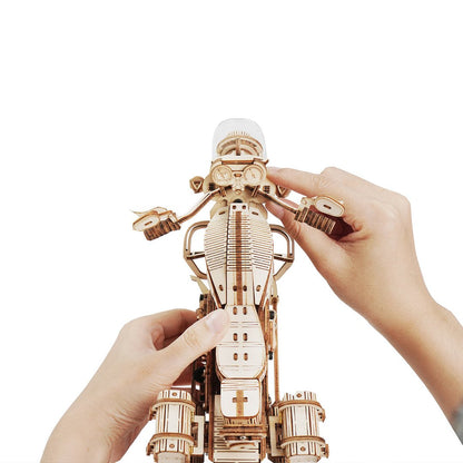 Robotime 3D Wooden Puzzle DIY Model Cruiser Motorcycle - 420 Piece