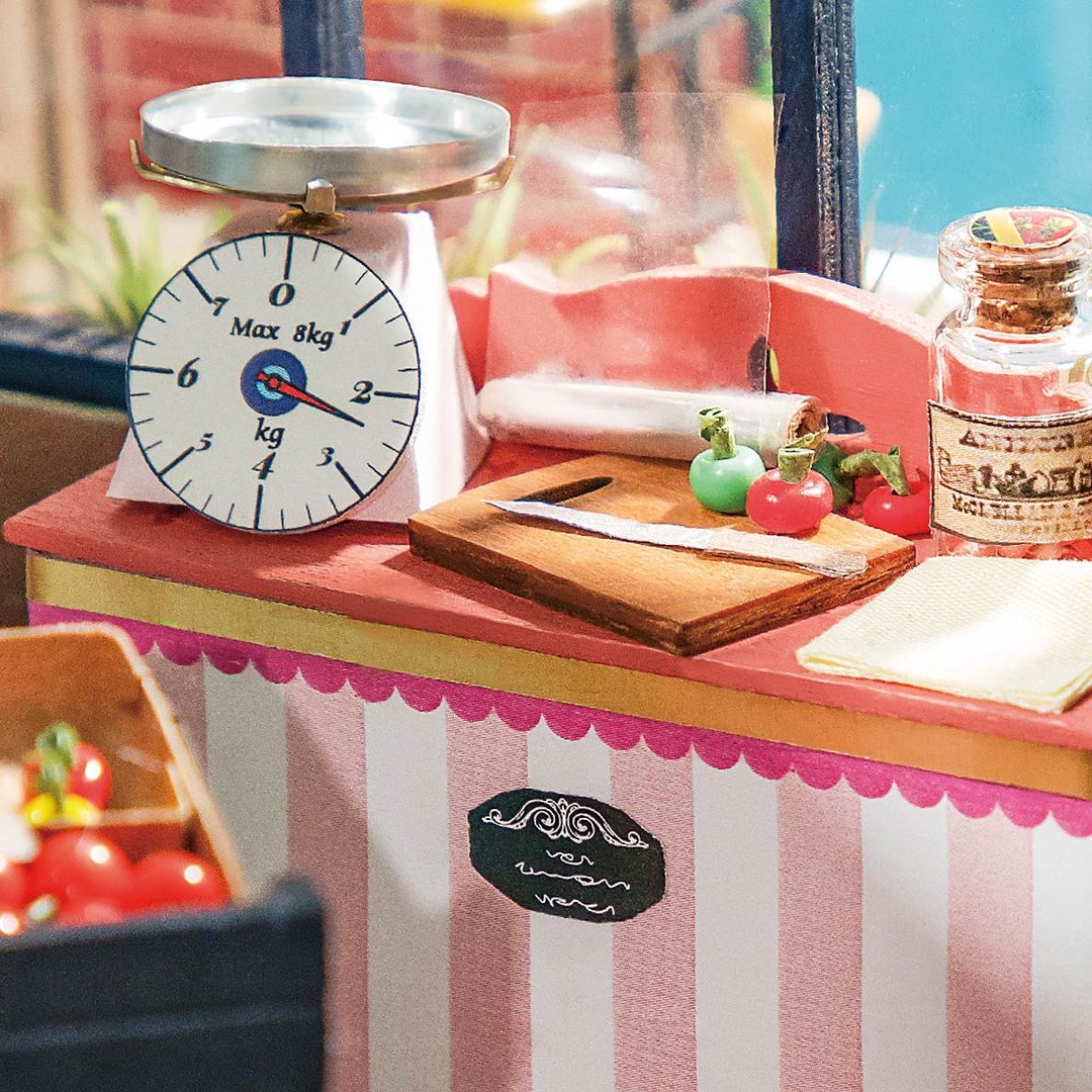Robotime Carl's Fruit Shop Vegetable Market DIY Miniature Kit 1:18